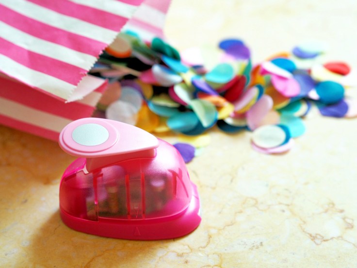 DIY Confetti Ideas | Handmade Wedding | DIY Wedding | Rainbow Confetti | Floral Confetti